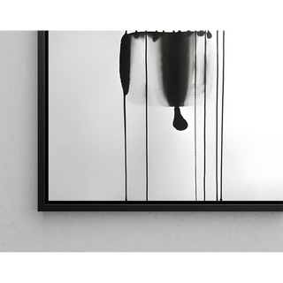 Dekorativer Design-Tisch - Rätselhafte Spiegelungen