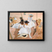 Unter dem Vordach am Strand von Zarauz - Joaquín Sorolla — gerahmtes Bild an der Wand