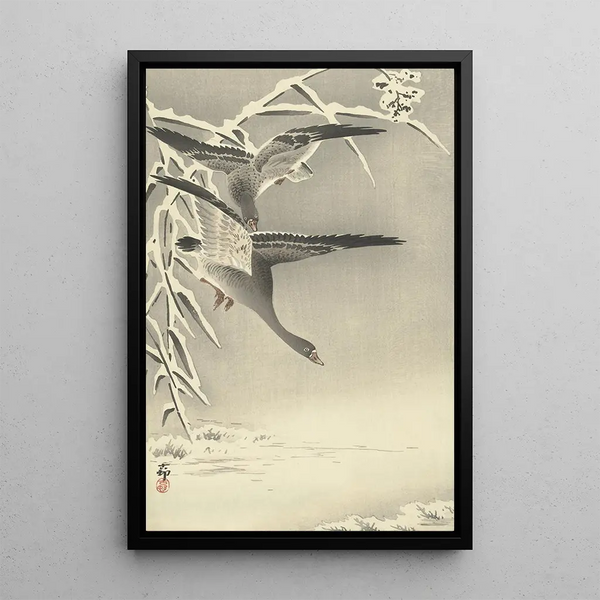 Zwei Gänse mit weißen Stirnen in einer verschneiten Landschaft - Ohara Koson — gerahmtes Bild an der Wand