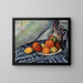 Früchte und eine Krug auf einem Tisch - Paul Cézanne — gerahmtes Bild an der Wand