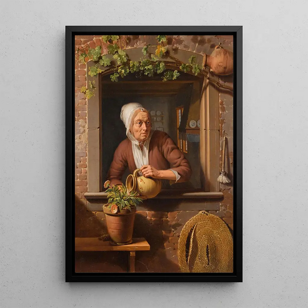 Ein Bauerngarten, der eine Blumenvase auf einem Holztisch mit Blick von innen ihres Hauses im Hintergrund gießt - Simon Besanger — gerahmtes Bild an der Wand