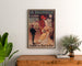 Vintage-Werbeplakat La Barroise, eingerahmt über einer Holzkommode, zwischen Pflanzen.