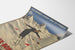 Vintage-Plakat Les Eaux-Bonnes, Wintersport, auf einer gebogenen Seite präsentiert, perspektivische Ansicht.