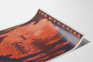 Vintage-Poster Pyrénées, Grottes de Bétharram, auf einer gebogenen Bogenfläche präsentiert, perspektivische Ansicht.