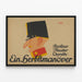 Poster Berliner Theater Operette Ein Herbstmanöver von Julius Klinger — gerahmtes Bild an der Wand