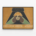 Jugendstil-Poster mit weiblichem Porträt und grafischer Typografie — gerahmtes Bild an der Wand