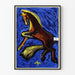 Vintage-Poster mit galoppierendem Pferd auf intensiv blauer Hintergrund