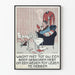 Vintage-Poster eines Mannes, der im Rollstuhl liest, mit gebrochenem Bein